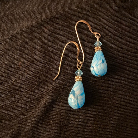 Elegant Blue Teardrop Earrings - Picture 2 of 2